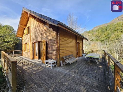 RUST EN ZON Mis dit aangename chalet niet, gelegen op de hoogten van Ax-Les-Thermes, op ongeveer 6 km afstand. Gebouwd in 2010, op een perceel van 1200 m², is rust en stilte verzekerd voor uw gezinsverblijven in onze prachtige bergen van de Ariège. H...