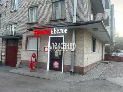 Located in Кузнечное.