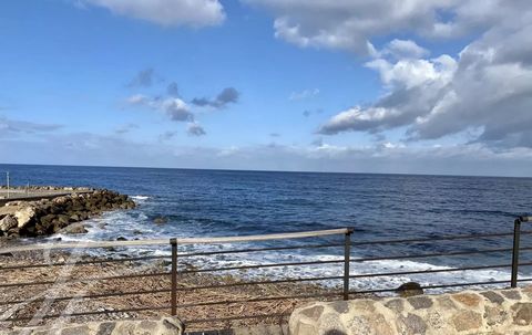 If you are looking for the picture perfect location, then this unique building land is for you. Located in the Port of Vallemossa with direct sea views, this plot is literally a stone's throw from the sea. While at the same time being surrounded by t...