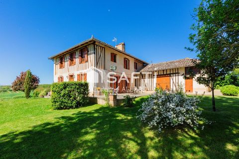 Maison de maître renovéeT7 sur une parcelle boisée de 9435m²