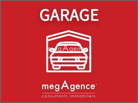 Dans un quartier très prisé des Sables d'Olonne, garage de 12M2 au premier sous-sol d'une résidence entièrement sécurisée, plage à deux pas , marché Arago