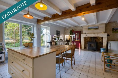 Charentaise joliment rénovée avec vaste jardin arboré