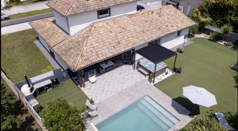 Superbe maison sur belle parcelle avec piscine, au calme