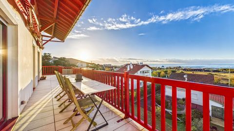 Duplex d'exception avec vue panoramique océan à 240 mètres de la plage