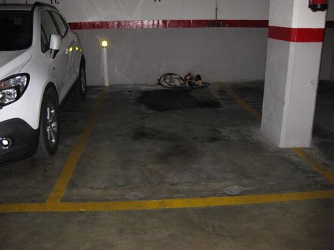 Three motorcycle parking spaces are sold, two of them are together so there is the possibility of putting a car, in a new urbanization on Jose Hierro street, better to see!