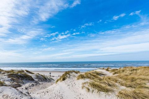Just up from the last dune row on a magnificent plot in Søndervig before the North Sea is a real gem of a summer house. Everywhere the cottage appears bright and friendly with i.a. light wood floors and white wood paneling in all rooms. The kitchen, ...