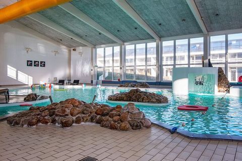 Feriecenter Søndervig & # 8212; un mare di possibilità per tutta la famiglia Spiagge e dune a perdita d'occhio. LEGOLAND, lo zoo di Givskud e altri sono nelle vicinanze. Il resort dispone di un proprio parco acquatico subtropicale, piscina per bambin...