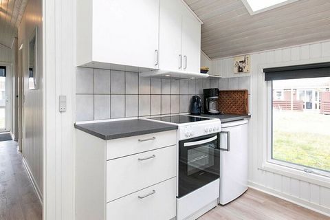 Bright holiday cottage with sauna located on a natural plot close to a secluded area with heather and dunes which you can observe from the terraces. The holiday cottage was renovated in 2019 and has modern furnishings, TV, stereo set and DVD player. ...