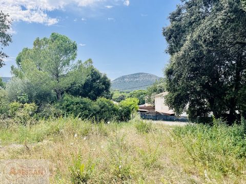 Gard (30), for sale in Quissac, a limited building plot, to be developed with independent sanitation, with an area of approximately 900m², beautiful exposure with a clear view of the mountains, dominated by the Coutach massif. No footprint, with the ...