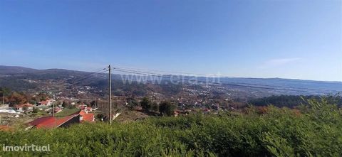 Land for construction with 1,200 m2 in Paços Construction land, great panoramic views over the city of Fafe. An area of approximately 1,200 m2, it benefits from basic water, light and Internet infrastructure. It is located in the center of the parish...