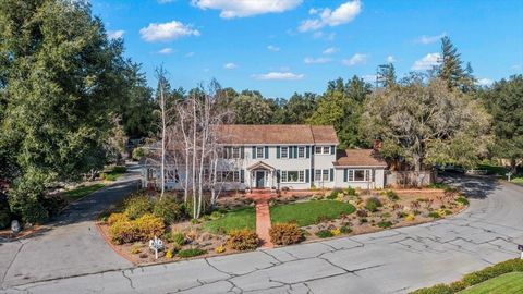 A rare opportunity to purchase one of the premier estates in Los Altos and a piece of Los Altos history! A stately 100 year old Colonial Revival style home on a flat 2/3 acre lot on a quiet cul-de-sac. Approximately 4,054 sq. ft of living space in th...