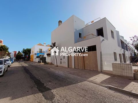 Located in Tavira. Just 5 minutes from downtown Tavira, an architectural gem awaits you. This semi-detached villa represents the epitome of comfort and convenience, perfectly situated to embrace an urban and sophisticated lifestyle. With an enviable ...