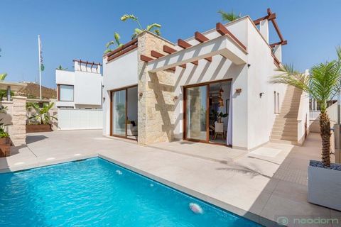 Located in Almería. The three-bedroom villas are located in a magnificent seafront area, close to sandy beaches with crystal clear waters and a protected nature reserve. Each villa has an area with a swimming pool for adults and children, a beautiful...