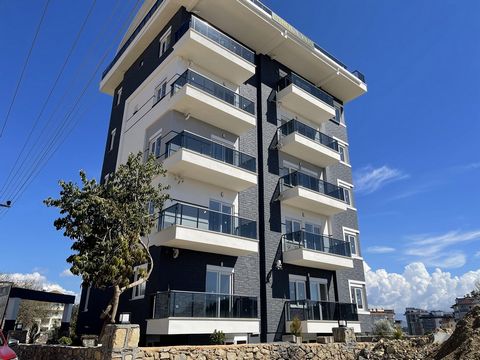 ALANYA/AVSALLAR 1000 MT TO THE SEA. AWAY ZERO APARTMENT 1+1,60 M2 1ST FLOOR OF A 4-STOREY BUILDING SOUTH FACADE PARTIAL SEA VIEW POOL-SAUNA-FITNESS-OUTDOOR PARKING-CARETAKER PLEASE CONTACT US FOR DETAILS. Whatsapp: ... ... ... > Features: - Intercom ...