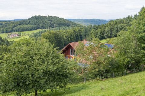 Holiday apartment Jolly Joker A house in the middle of a large meadow property on the edge of the forest. Living room and bedroom with a great view. Quiet location.