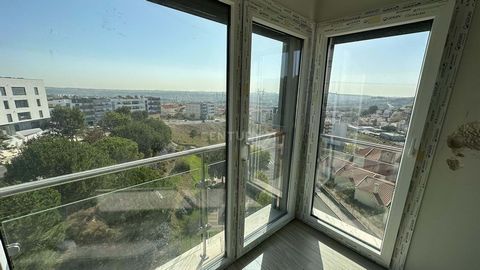 New 1, 2 and 3 bedroom flats in the Moinho do Guizo urbanisation This development was born in a quiet area of the municipality of Amadora, where you can also find various types of commerce, services and a children's playground in front of the develop...