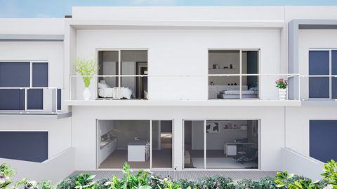 I would like to present a five-bedroom townhouse (drawer), under construction, located in the Bom Sucesso area of Alverca do Ribatejo, with spectacular views, 15 minutes from Lisbon. It's located in an area with good access to Lisbon and the airport ...