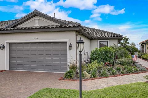 Much better than new in Skye Ranch!! Why build and have the headache of waiting up to 18 months when you can have one that is even better than new NOW? We all know the hassles of new construction. Forget that stress and enjoy this home on it’s premiu...