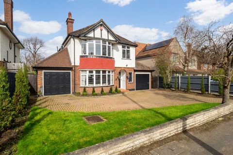 Fine and Country are delighted to introduce to the market this very well presented four bedroom, two bathroom family home located on a desirable tree lined road in Cheam. This beautiful detached property offers a selection of versatile living space t...