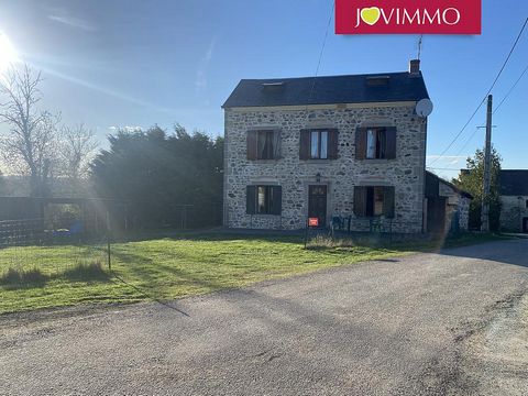 Located in Saint-Maurice-prés-Pionsat. WELL-MAINTAINED DETACHED HOUSE WITH BARN IN A SMALL HAMLET JOVIMMO votre agent commercial Liesbeth MELKERT ... Well-maintained detached house with barn in a small hamlet. This charming house ‘en pierre’ with wel...