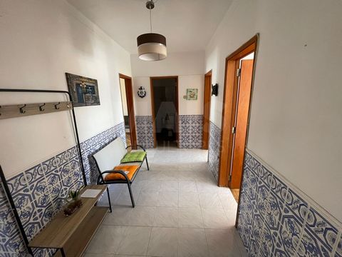 Imagine yourself enjoying the tranquility of this furnished 3 bedroom apartment in Beja consisting of a large entrance hall, equipped kitchen, 1 cozy living room with balcony, 3 bright bedrooms and 1 bathroom. This T3 with a floor area of 80 m2 offer...