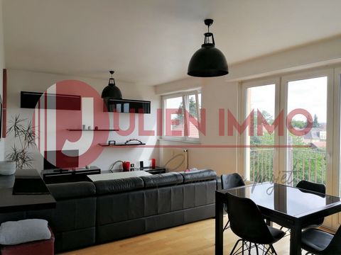 JULIEN IMMO offers for sale, an F2/3 very well located in KINGERSHEIM. The property is composed as follows: - A beautiful living room opening onto a balcony - A fully equipped kitchen - A bedroom opening onto a balcony - A bathroom opening onto a log...