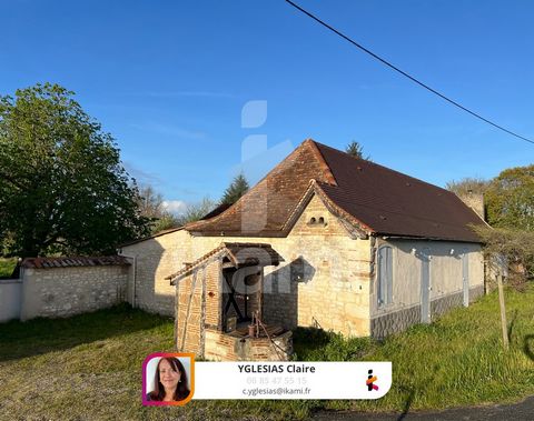 Located on the outskirts of the village of Gardonne, in the Dordogne, this property can be a lifestyle choice in its own right! Settling in Périgord, at the gateway to the Gironde, to live with your family and farm a land of more than 2 hectares. Pos...