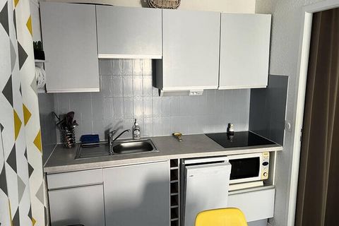 T2-appartement met airconditioning, voor 4 personen -Aan het strand - PORT LEUCATE (11), Op de 1e verdieping van MAISONS DES SABLES IV Residentie met terras, doucheruimte, toilet, woonkamer met open keuken, één slaapkamer. Privé parkeerplaats. Aircon...