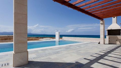 Villa mit 3 Schlafzimmern am Meer und privatem Pool, 150 Meter vom Strand entfernt, bezugsfertig. Das Anwesen ist Teil eines Villenkomplexes, der 30 exklusive Villen und 6 Bungalows in einer privilegierten Lage 150m vom Sandstrand von Yialia entfernt...