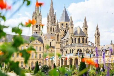 Ideaal gelegen in het centrum van Caen, zal dit prachtige appartement u verleiden met zijn rust, zijn comfort en zijn balkon met vrij zicht op de stad. Array Mijn Conciergerie in Normandië stelt u “De Zwarte Zwaan” voor. Volledig gerenoveerd, dit pra...