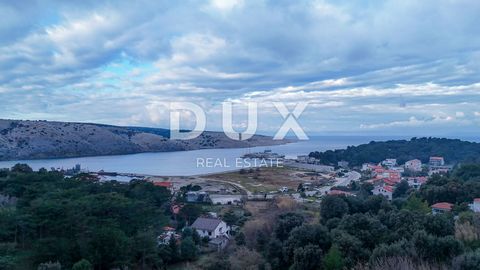 ID CODE: 35498 DUX Rijeka Mob: +385 97 6910 507 Tel: +385 91 480 8808 E-mail: info@dux-nekretnine.hr www.dux-nekretnine.hr Iva Mršić Agent s licencom Mob: +385 91 575 9388 Tel: +385 91 480 8808 E-mail: iva@dux-nekretnine.hr www.dux-krk.com