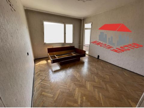 IMOTI NASTEV OFFERS FOR SALE A TWO-BEDROOM APARTMENT OF 76 sq.m. on floor 3 of 7. It is located in the preferred neighborhood of Dobrudja. The apartment consists of: corridor, kitchen, large living room, two bedrooms, bathroom with toilet and terrace...