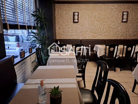 Pour cause de déménagement, un RESTAURANT au coeur du très prisé quartier VAUGIRARD, à la clientèle au fort pouvoir d'achat Surface totale : 90 m² Vitrine : 8 ml Salle rectangulaire modulable : 50 couverts Comptoir LICENCE 4 Toilettes PMR Cuisine trè...