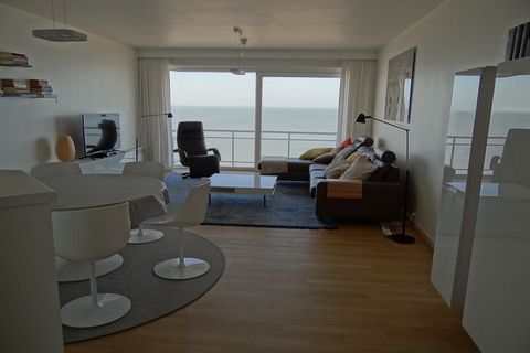 2-Zimmer-Wohnung an der Ufermauer gelegen Terrasse mit Meerblick und großer Sonnenterrasse neben den Schlafzimmern. Diese exquisite Wohnung liegt eingebettet in der ruhigen Küstenstadt Nieuwpoort und bietet die perfekte Mischung aus Komfort, Bequemli...