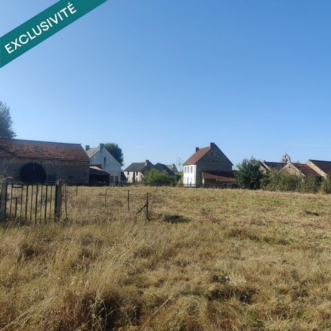 A 20 minutes de la charmante ville de Montluçon, venez découvrir ce terrain constructible au cœur de Terjat, bourg situé au sud du Bourbonnais et lové au cœur des collines verdoyantes des Combrailles. Ce terrain est entièrement clôturé et dispose d'u...