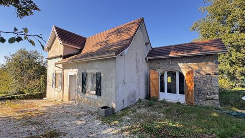 Charmante Maison Rénovée à Proximité de Villefranche-de-Rouergue