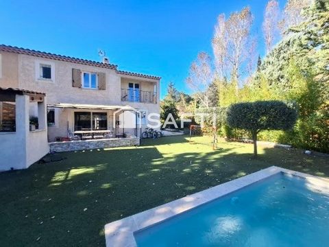 Maison T5 avec piscine et stationnement