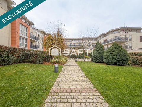 COEUR VILLAGE - SUPERBE 3 PIECES, BALCON, 2 PLACES DE PARKING, CAVE