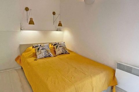 Questo appartamento di 4 locali di 66 m², completamente climatizzato, offre un soggiorno confortevole per un massimo di 6 persone. È dotato di un ampio soggiorno con televisione e zona pranzo, che si apre su una terrazza con una splendida vista sul m...