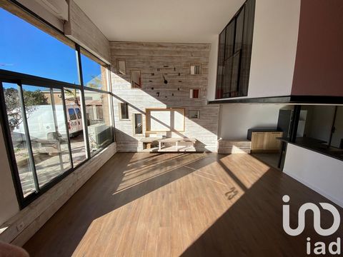 iad France - Barbara Knelange vous propose: Superbe Loft de 104m² à Cogolin Laissez-vous séduire par ce magnifique loft situé à Cogolin, offrant un espace de vie contemporain et lumineux propice à la création d'un intérieur sur-mesure selon vos goûts...