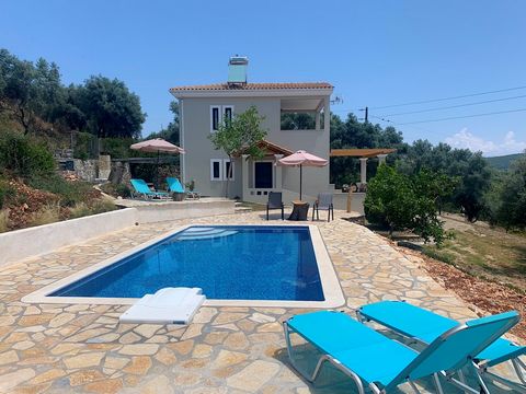 Set in a verdant background, this 91 sqm villa in Lefkada offers all modern amenities at a close proximity to popular destinations on the island of Lefkada and offering complete privacy and tranquility. The villa has been developed on a 2180 sqm plot...