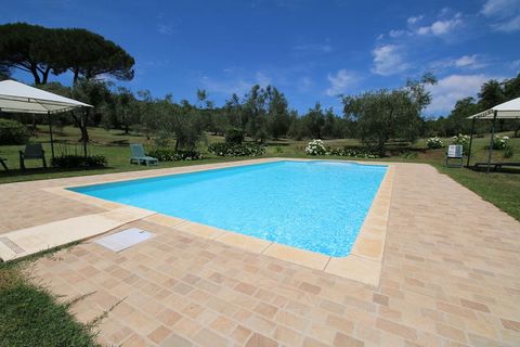 Ideal for a small group, this pretty apartment is in a stylish villa in Manziana. It has 3 bedrooms for you to stay and offers a swimming pool to have some relaxing time. It can host up to 6 guests with great ease. Located in the town centre, this vi...