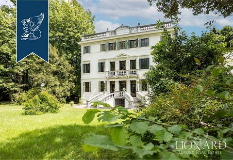 This stunning 18th-century Venetian villa with a striking Art Nouveau architecture is for sale 30 km from Venice, just outside the walls of Treviso, recently renovated by the well-known professional Mariano Zanon, elected best Italian architect in 20...
