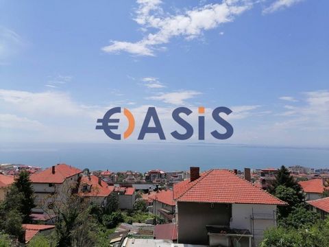 ID 31320830 Appartement à vendre dans une maison ordinaire sans frais d’entretien, avec une entrée séparée et une vue panoramique sur la mer ! Prix : 83 000 euros Emplacement : Sveti Vlas, près du centre Chambres : 4 Superficie totale : 109 m² + peti...