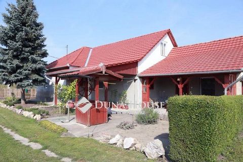 Excellent 4 Bed House For Sale in Nagyfuged Hungary Esales Property ID: es5553780 Property Location Bocskai István Nagyfüged Hungary 3282 Hungary Property Details With its glorious natural scenery, excellent climate, welcoming culture and excellent s...