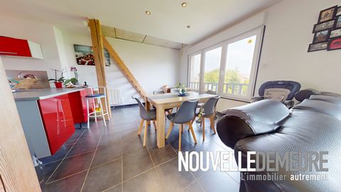10 minutes from St Malo! Nouvelle Demeure presents this modern house located in St Guinoux. Built in 1969, this semi-detached property on one side offers a comfortable living space with beautiful prospects for future developments. It is built around ...
