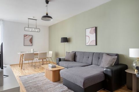 Discover the best of Vienna, with this one-bedroom 10th district - Favoriten apartment with balcony views over the city. It’ll be easy to simply show up and start living in this fashionably furnished apartment with its fully-equipped kitchen, charmin...