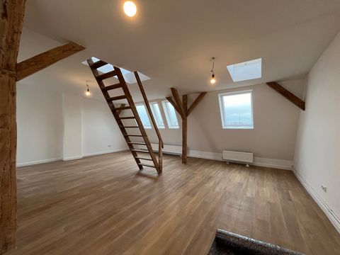 Large apartment for rent on Lübeck's old town island ... THE FURNITURE The furnishing has not yet been done. The apartment will be furnished according to the attached floor plan. THE APARTMENT Our cozy attic apartment on Lübeck's old town island was ...