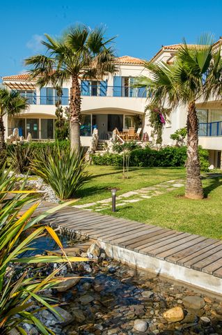 Aphrodite Beachfront Apartment 202, Block A’ is located west of Crete in the region of Chania, only 15 minutes from the city of Chania and the Leptos Panorama Hotel . It is part of the internationally awarded project ‘Aphrodite’ and is set on a sea f...