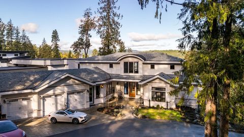 **Experience Unparalleled Elegance at 1810 Lands End Rd, North Saanich** Welcome to an extraordinary residence where luxury meets nature at 1810 Lands End Rd, North Saanich. This stunning home, nestled in the heart of a serene landscape, offers a per...